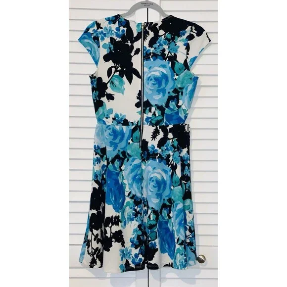 Glam Doll Dress Cut Out Neck And Sides. Stretch Zip Back Floral Women’s Size M - Picture 7 of 10